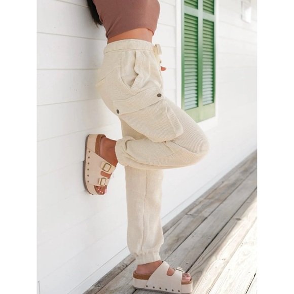 POL Waffle Knit Slouchy Cargo Joggers in Cream - Picture 10 of 13